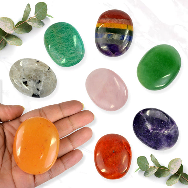 Natural Sunstone Palm Stone 5 cm – Healing Crystal for Confidence, Joy & Positive Energy