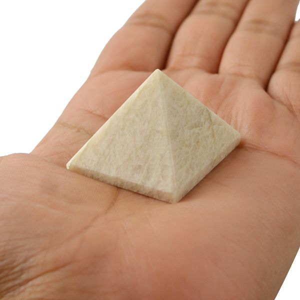 Soft peach Peach Moonstone stone pyramid for relaxation