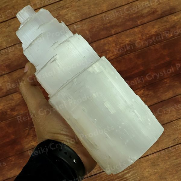 Selenite Natural Shape Lamp With White Bulb