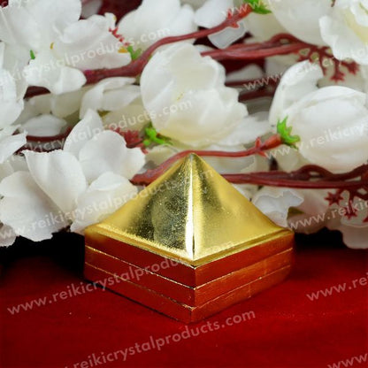 Metal Pyramid Size - 25 mm