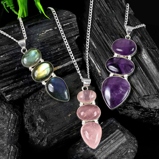 Natural Crystal Stone Pendant - Locket with Metal Chain