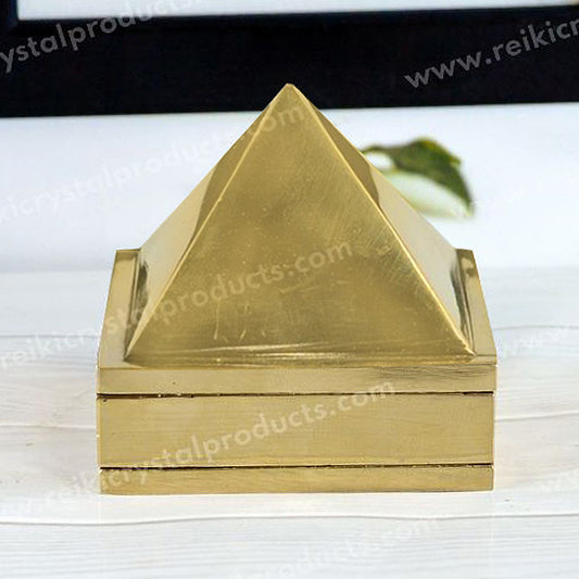 Metal Pyramid- Size 50.5 mm