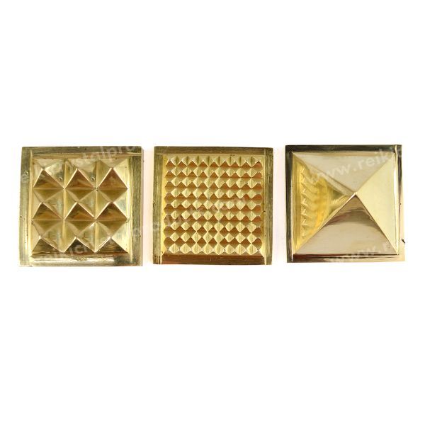 Metal Pyramid- Size 50.5 mm