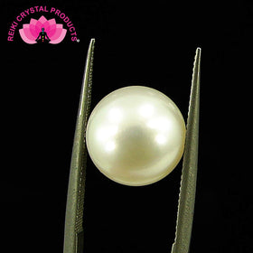 Certified Natural Gemstone Pearl/Moti -8.25 Ratti 7.5 to 8.4 Carat