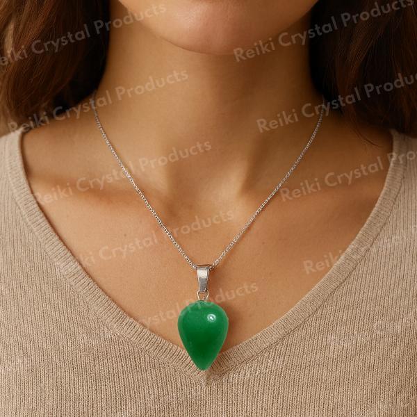 green jade aventurine pendant