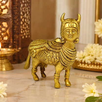 Brass Kamdhenu Cow for Vastu Remedy 400 Gram | Pure Brass Kamdhenu Cow with Calf Statue for Home, Office & Temple | Decorative Brass Gau Mata Idol for Prosperity, Harmony & Spiritual Home Décor