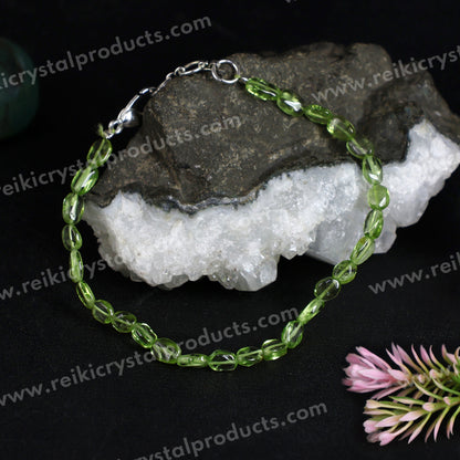 Natural Peridot Adjustable Oval Beads Bracelet for Prosperity, Growth, Happiness & Positive Energy