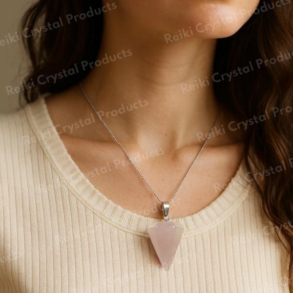 Natural Crystal Stone Dowser Shape Pendant With Chain