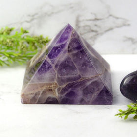 Amethyst Pyramid for Reiki Healing / Grid and Vastu Correction
