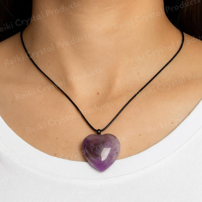 Natural Crystal Stone Heart Shape Pendant Locket with Thread for Unisex