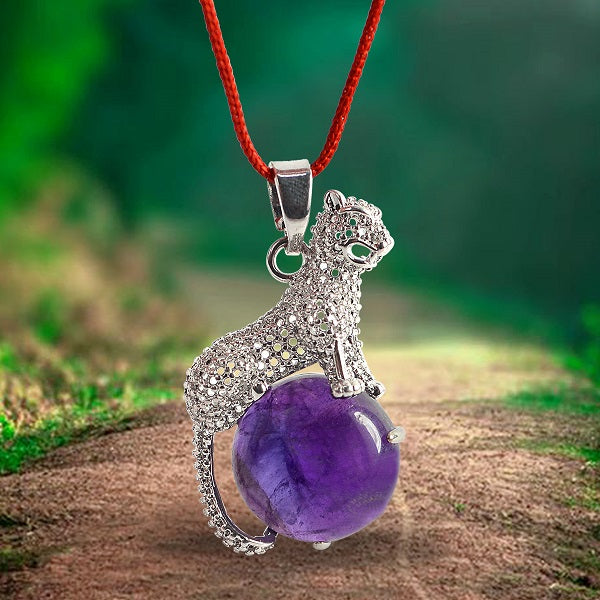 AAA Natural Crystal Stone Leopard Shape Pendant - Locket with Metal Chain