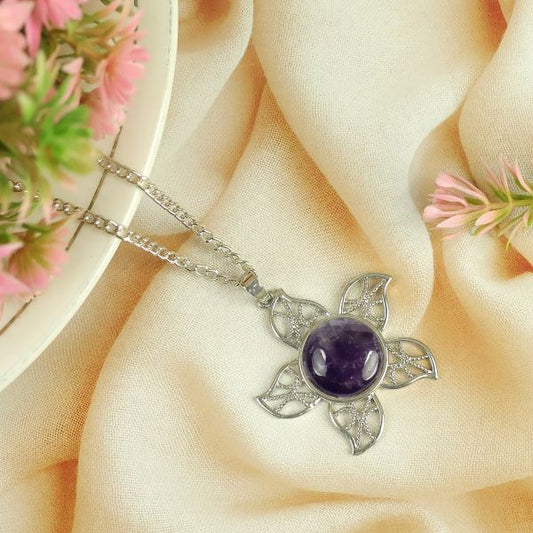 Natural Crystal Stone Flower Shape Pendant - Locket with Metal Chain
