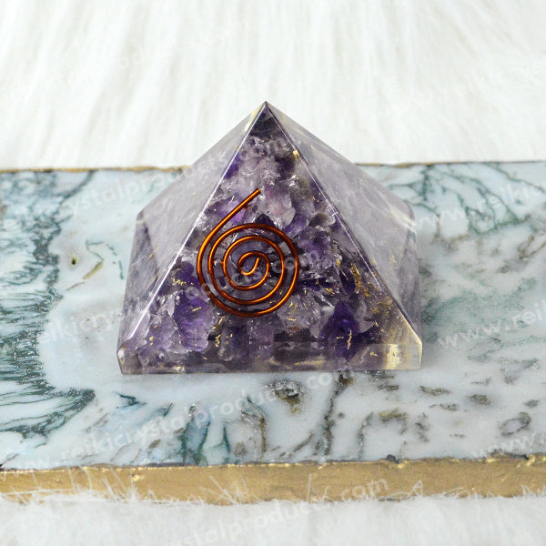 Natural Orgone / Orgonite Pyramid 40 mm