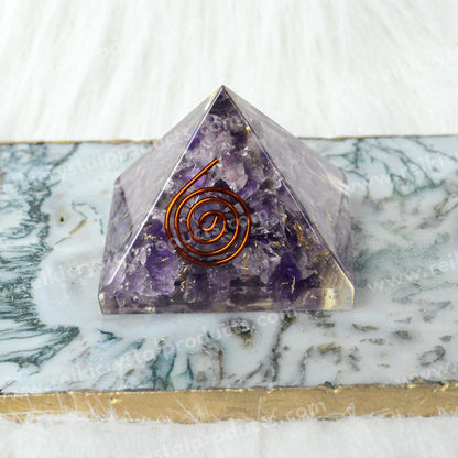 Natural Orgone / Orgonite Pyramid 40 mm
