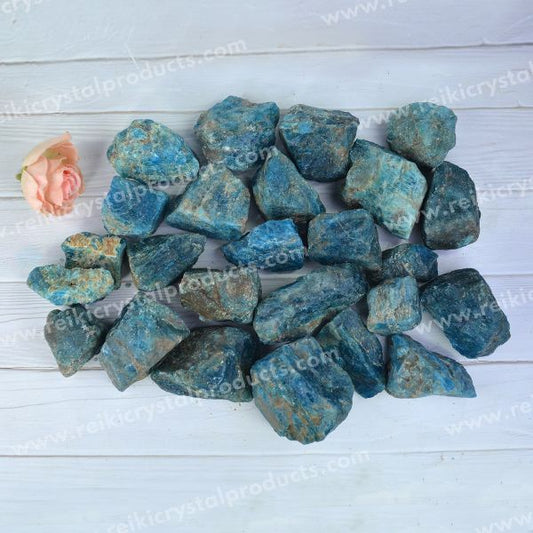 Apatite Raw Rough Stones
