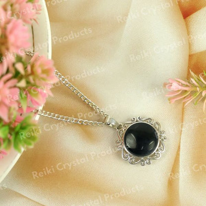 Natural Crystal Stone Round Designer Shape Pendant - Locket with Metal Chain