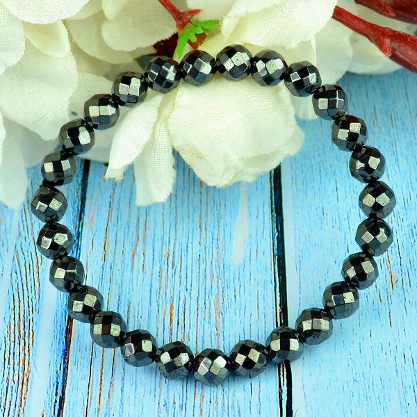 Hematite 6 mm DC Bracelet