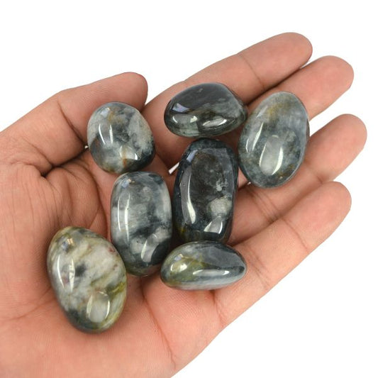 Cats Eye Tumble Stone