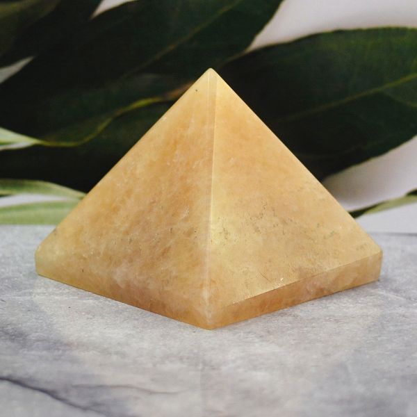 Reiki energized Citrine pyramid for motivation and focus