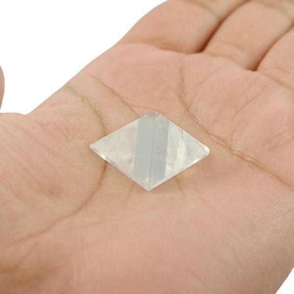Clear Quartz Pyramid for Reiki Healing / Grid and Vastu Correction