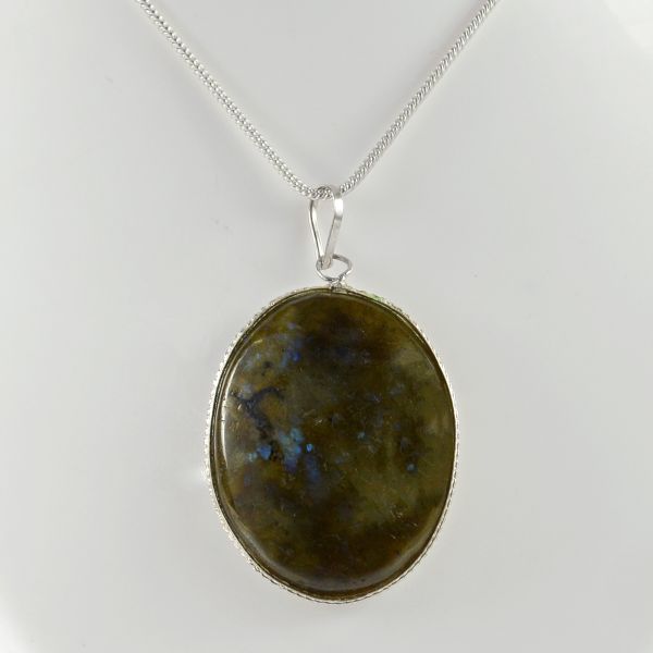 Labradorite Oval Shape Pendant with Chain