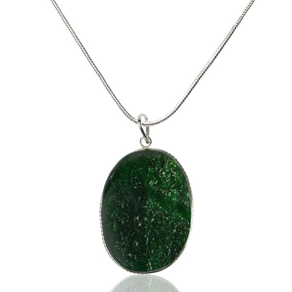 Stylish Green Aventurine Oval Pendant on Metal Chain for Women and Men