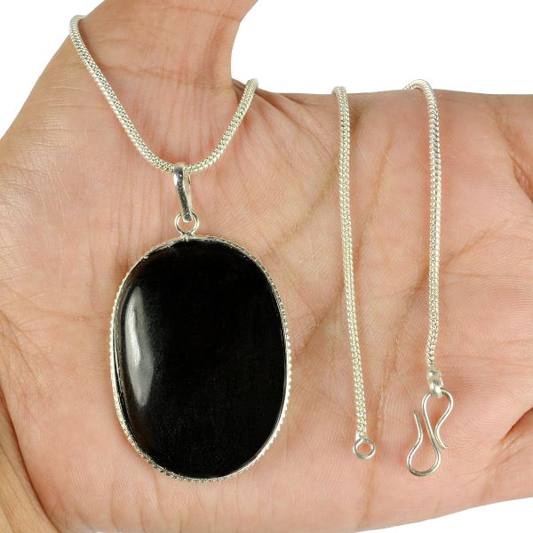 Black Agate Oval Shape Pendant with Metal Chain