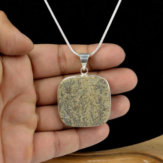 AAA Quality Dendrite Limelite Square Pendant With Chain
