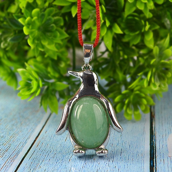 Green jade Penguin Shape Pendant with Thread Crystal Stone Pendant