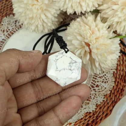 Natural Crystal Stone Star Shape Pendant with Thread for Unisex