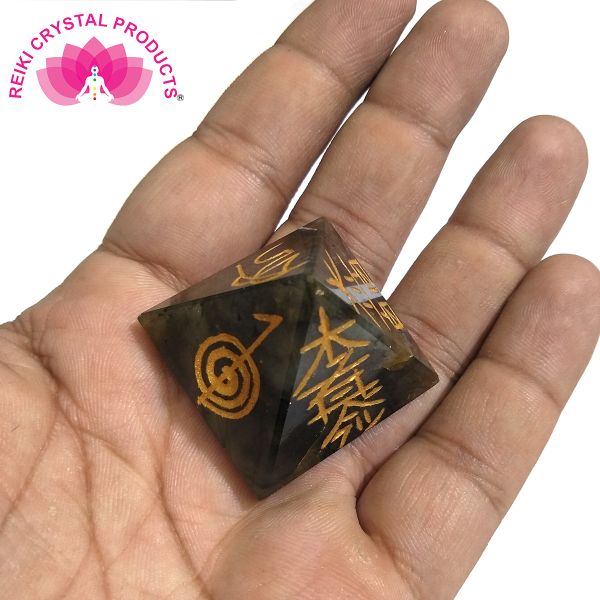 Labradorite Reiki Symbol Engraved Pyramid 30 mm