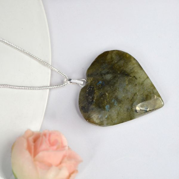 Labradorite Heart Shape Pendant - Size 25-30mm with Chain