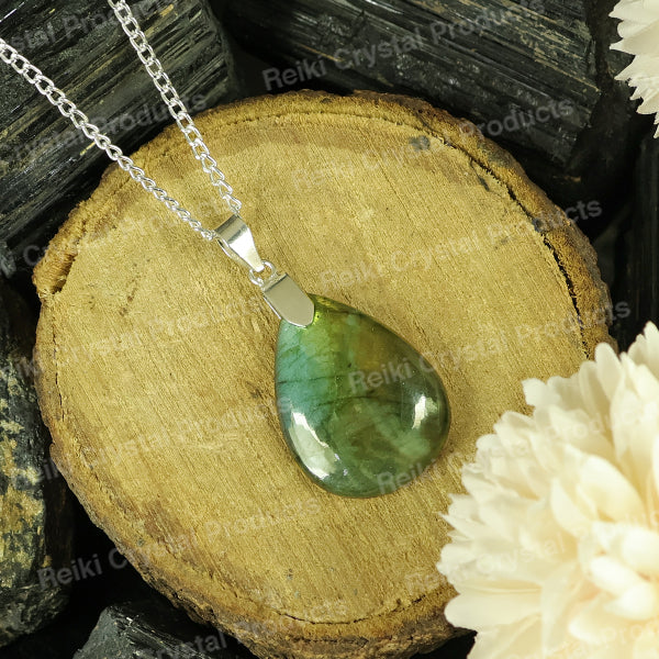 Natural Labradorite Drop Shape Pendant/Locket With Stone Metal Chain For Unisex