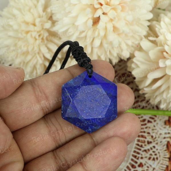 Natural Crystal Stone Star Shape Pendant with Thread for Unisex