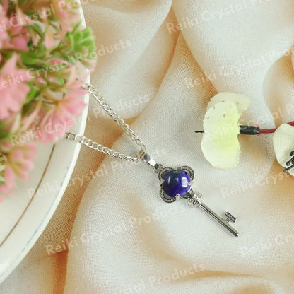 Natural Crystal Stone Key Shape Pendant - Locket with Metal Chain