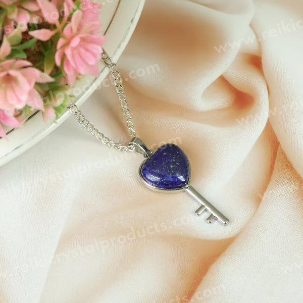 Natural Crystal Stone Heart Key Shape Pendant - Locket with Metal Chain