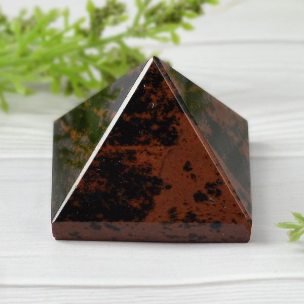 Mahogany Obsidian Pyramid for Reiki Healing and Vastu Correction