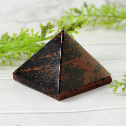 Mahogany Obsidian Pyramid 30-35 mm