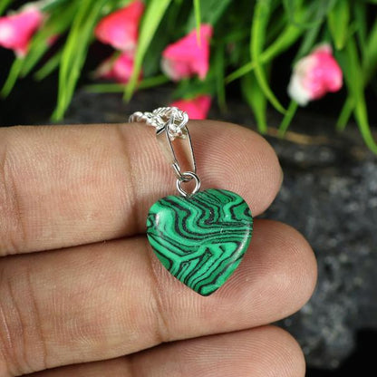Malachite Crystal Stone Heart Shape Pendant Locket with Chain for Women