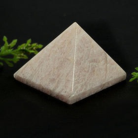 Peach Moonstone Pyramid for Reiki Healing / Grid and Vastu Correction