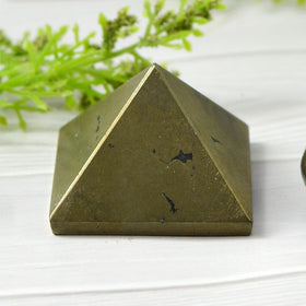 Natural Pyrite Crystal Pyramid 30–35 mm