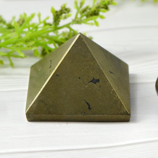 Natural Pyrite Pyramid 30-35 mm
