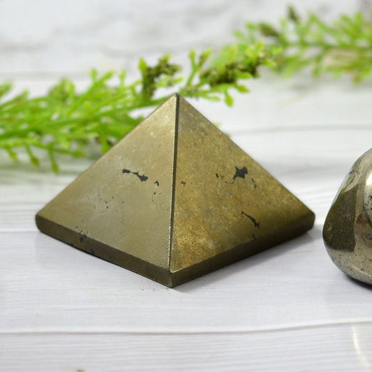 Natural Pyrite Pyramid 30-35 mm