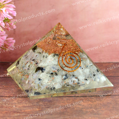 Natural Orgone / Orgonite Pyramid 60 mm