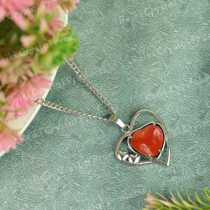 Natural Crystal Stone Heart Shape Metal Pendant - Locket with Metal Chain