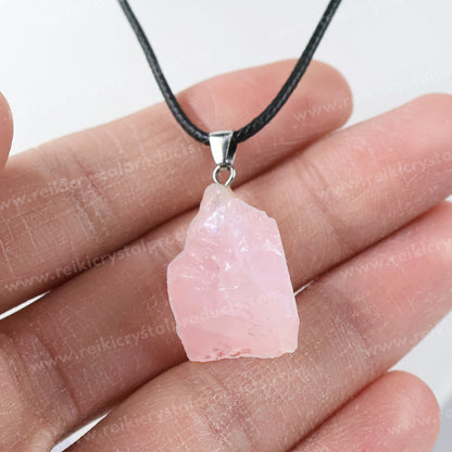 Natural Rose Quartz Rough Pendant / Locket With Thread Crystal Stone Pendant for Unisex