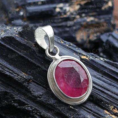 Natural Certified Manik Ruby Gemstone Pendant Original Silver 92.5 Pendant 6 CT to 7 CT