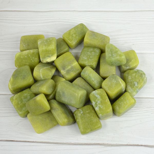 Serpentine Tumble Stone