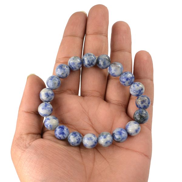 Sodalite crystal bracelet for communication and focus