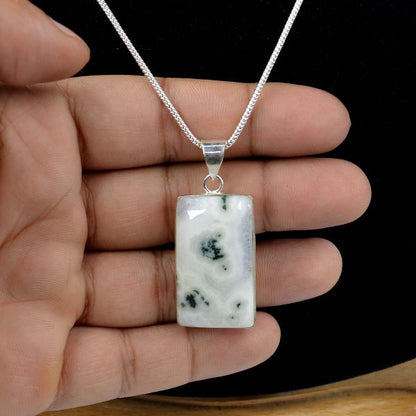 AAA Quality Solar Quartz Square Pendant With Chain